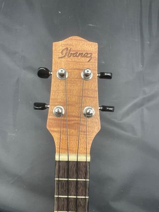 Ukelele Ibanez