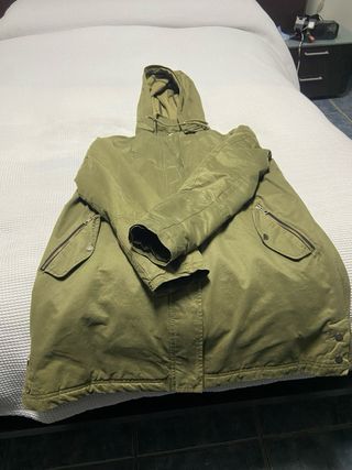 chaqueton  como nuevo abriga mucho