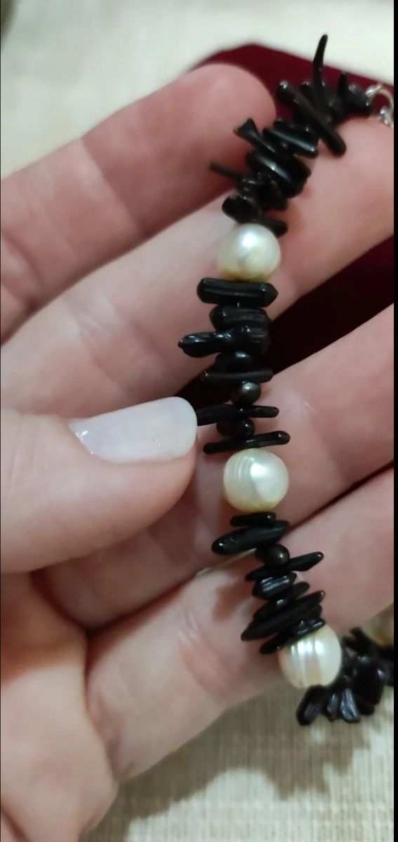 Pulsera coral negro y perlas cultivadas