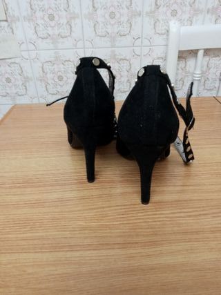 Zapatos negros de nobur o similar, numero 38 marca