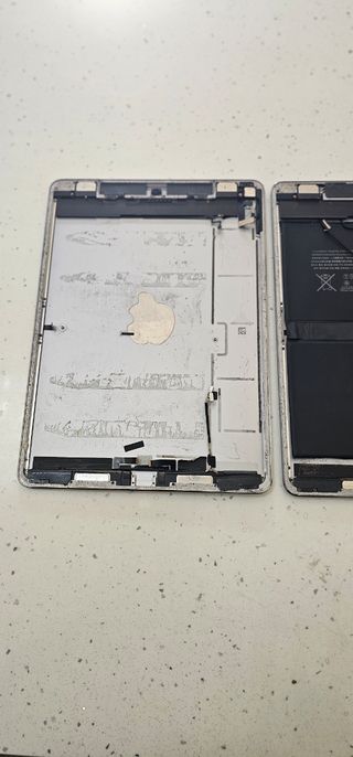 Piezas ORIGINALES IPAD PRO A1673, A1674