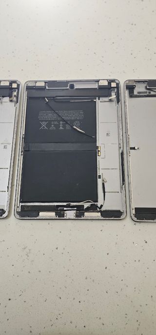 Piezas ORIGINALES IPAD PRO A1673, A1674