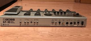 Pedalera Boss-GT10