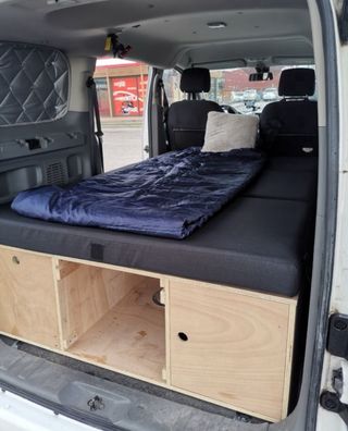 Nissan NV200 2016