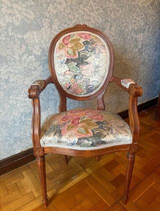 Silla estilo Luis XVI