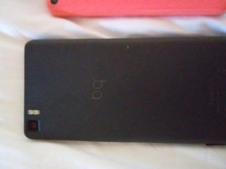 Dos móviles Bq y iPhone. NO FUNCIONAN.