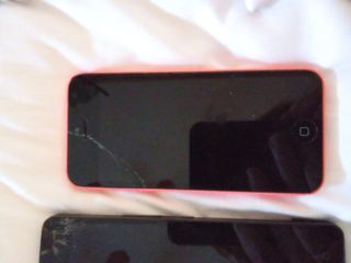 Dos móviles Bq y iPhone. NO FUNCIONAN.