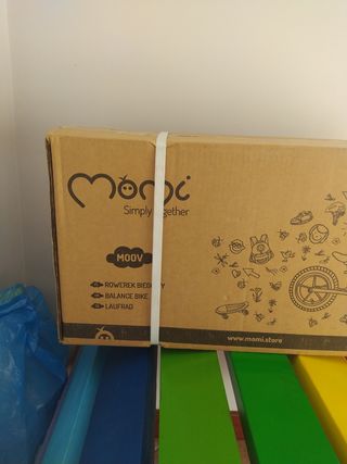Feliz Bici de equilibrio Momi Moov