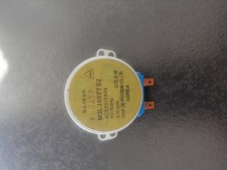 Motor plato  microondas M2LJ49ZT52