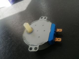 Motor plato  microondas M2LJ49ZT52