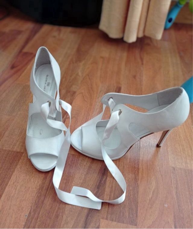 Sandalias tacon Gloria Ortiz ideal novia