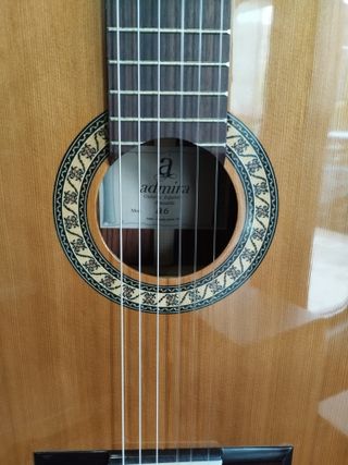 (Nueva) Guitarra Clasica Admira (A-6)