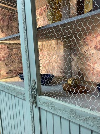 Vitrina restaurada de los años 30