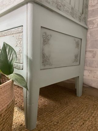 Vitrina restaurada de los años 30