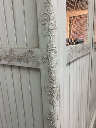 Vitrina restaurada de los años 30