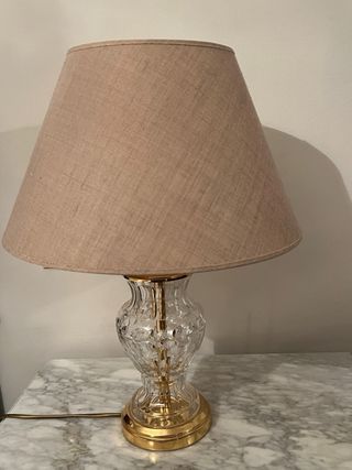 Lámparas de mesa.