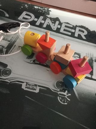 Tren madera con bloques
