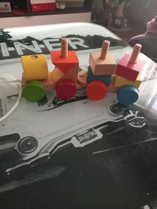 Tren madera con bloques