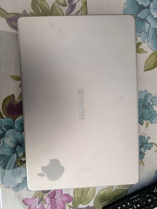 HUAWEI MATEBOOK 