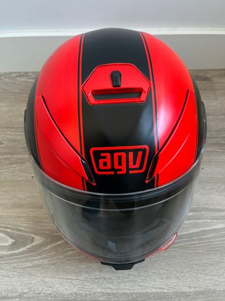 UN CASCO PROTEGE TUS IDEAS