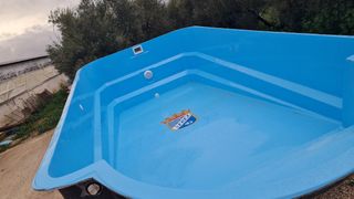 Piscina romana pro 750 x 350 poliester