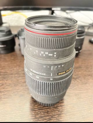 Canon 1300D