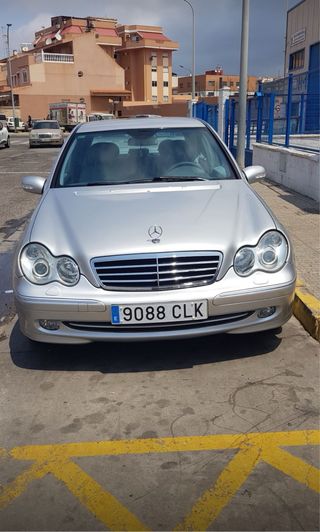 Mercedes-Benz Clase C 2003