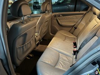 Mercedes-Benz Clase C 2003