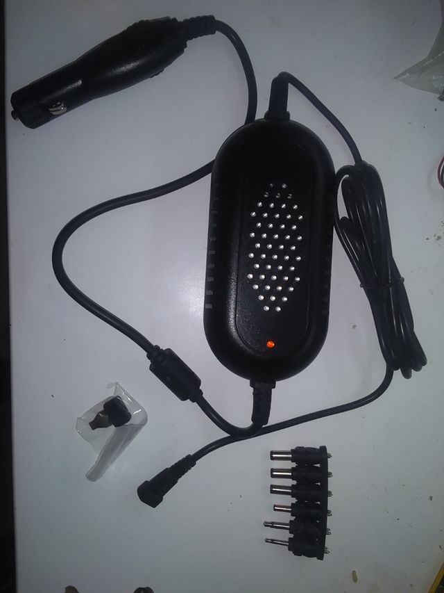 Alimentador 15-24V para mechero coche