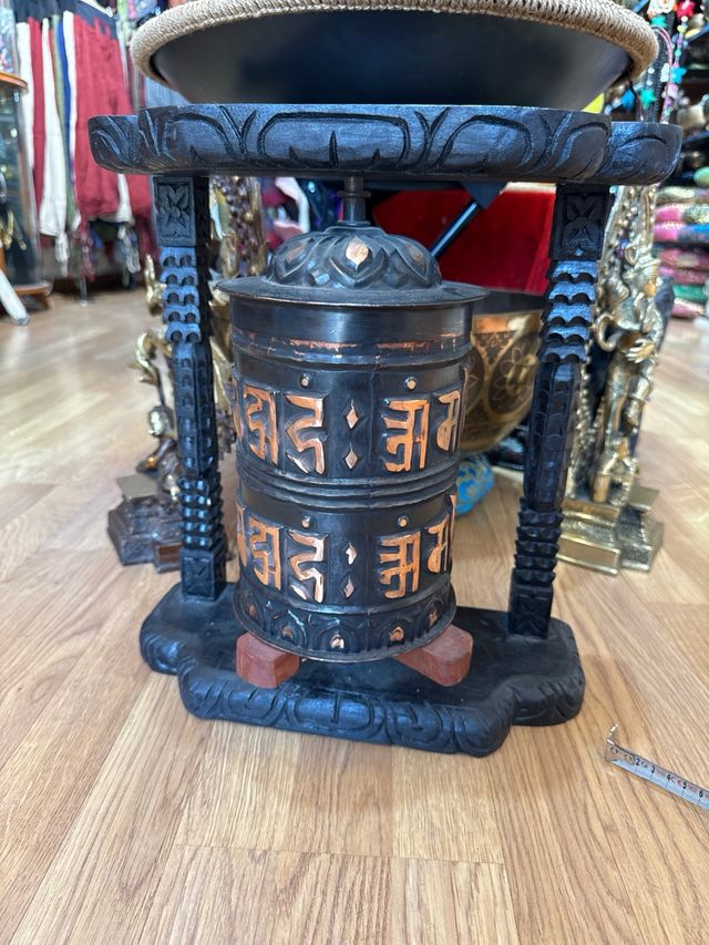 Ruedas de oracion Tibetano