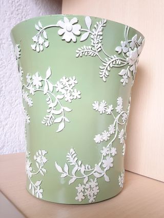 Macetero Orificio Inferior