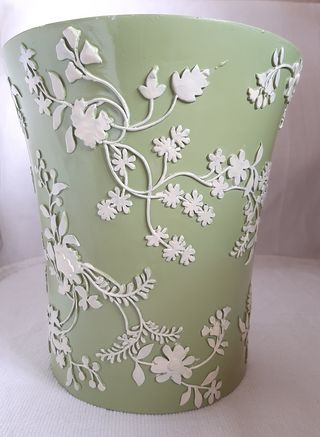 Macetero Orificio Inferior