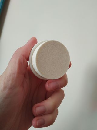 Cepillo facial eléctrico