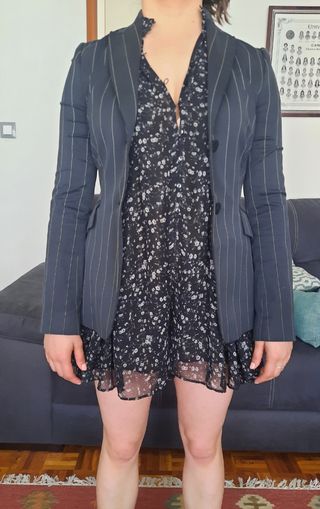 Vestido, mono en gasa negro con fl