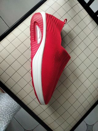 Zapatillas rojas