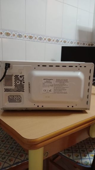Microondas Orbegozo Blanco