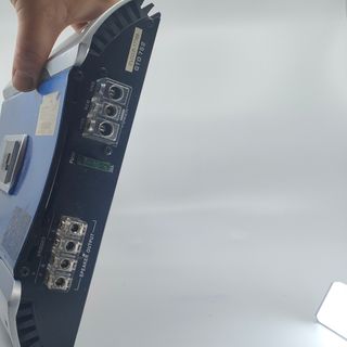 car audio: amplificador JBL + cableado + subwoofer