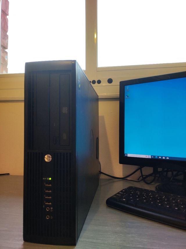 HP Compaq 8200 Elite Small i5 8GB 500GB