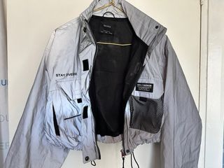 Trencas, ANoras, parkas.