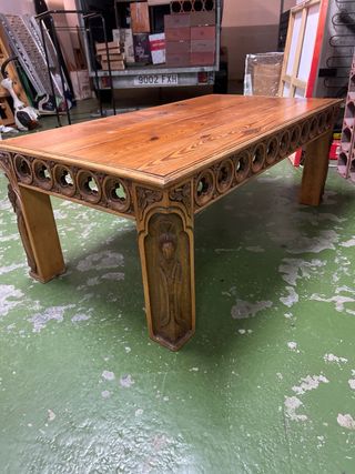 Mesa de madera maciza