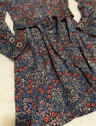 Vestido fluido botones joyas Zara Talla S y M 