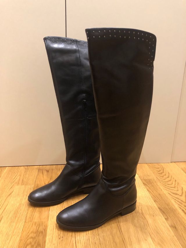 Botas negra mosquetera piel número 37