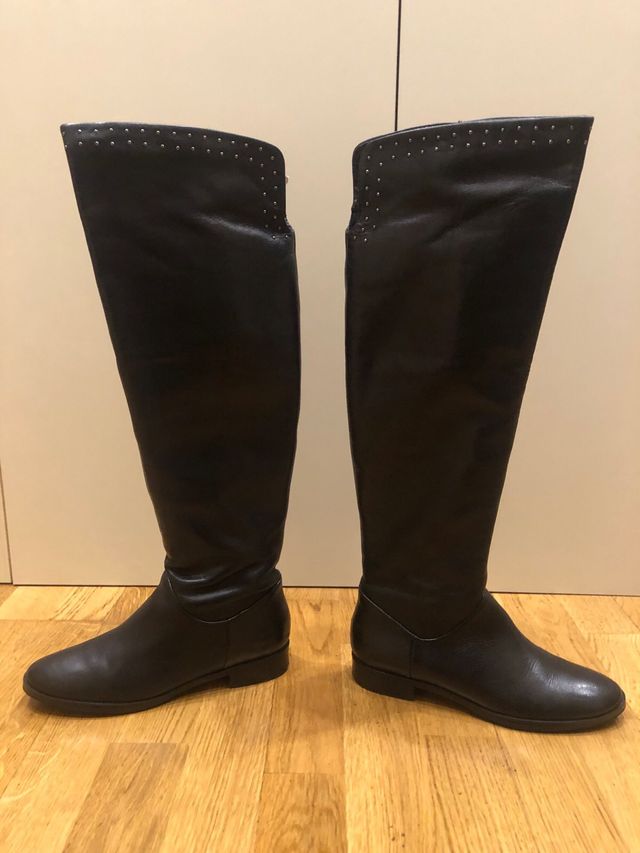 Botas negra mosquetera piel número 37