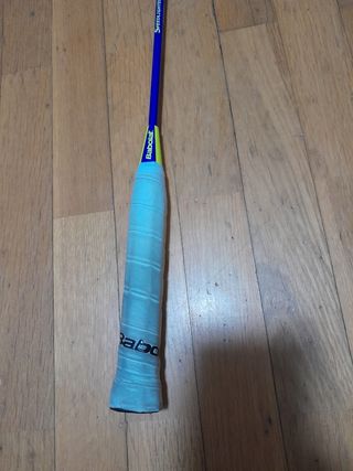 Raqueta de badminton