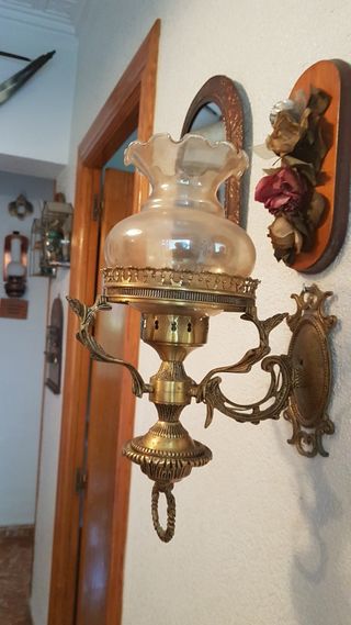 APLIQUE DE PARED EN BRONCE