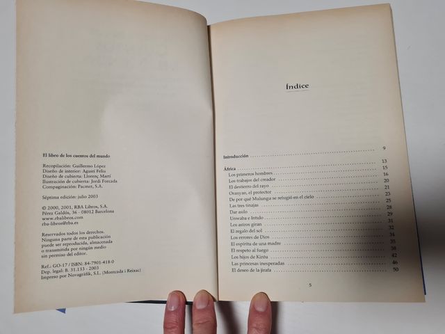 El libro de los cuentos del mundo. 8479014180