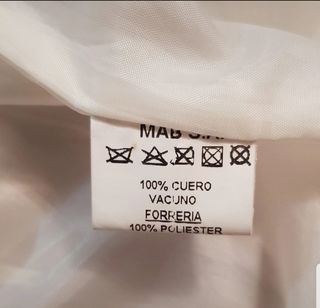 Cazadora de cuero tipo biker color hielo