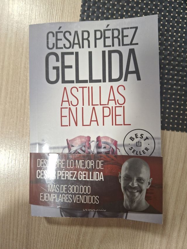 Libro astillas en la piel