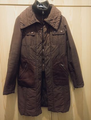 Parka mujer marrón Bershka T.L
