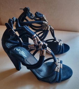 Zapatos de tacón azul, aterciopelados 37